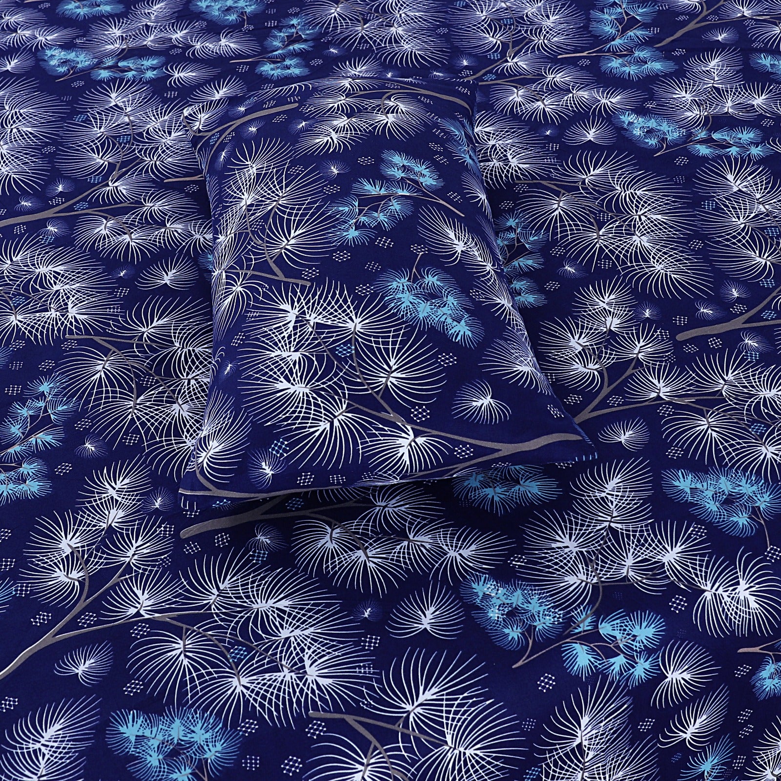 PLANE  PREMIUM COTTON KING BEDSHEET 3 PCS